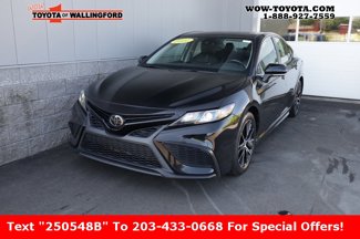 Certified 2022 Toyota Camry SE image 1