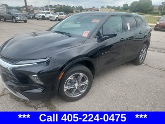 Used 2023 Chevrolet Blazer LT image 1