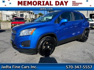 Used 2016 Chevrolet Trax LT w/ LT Sun and Sound Package image 1