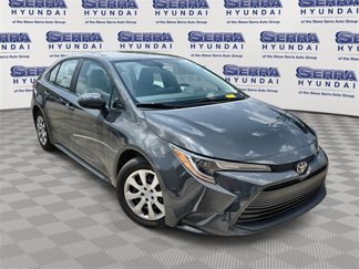 Used 2024 Toyota Corolla LE image 1