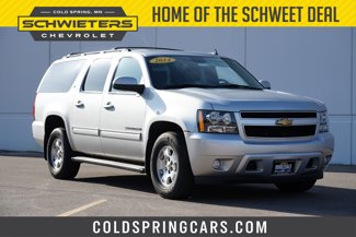 Used 2014 Chevrolet Suburban LT image 1