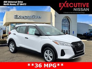 New 2025 Nissan Kicks Play S image 1