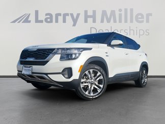 Used 2023 Kia Seltos LX image 1