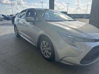 Certified 2022 Toyota Corolla LE image 1