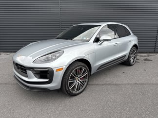 Used 2023 Porsche Macan S image 1