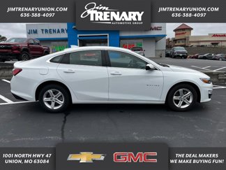 Used 2022 Chevrolet Malibu LT image 1