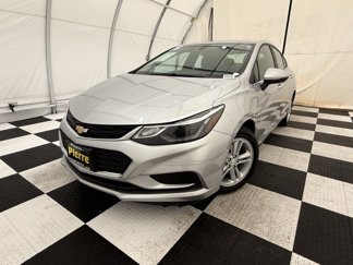 Used 2018 Chevrolet Cruze LT image 1