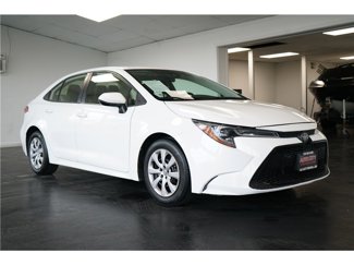 Used 2020 Toyota Corolla LE image 1