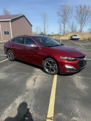 Used 2022 Chevrolet Malibu LT image 1