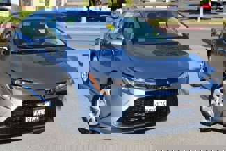 Used 2021 Toyota Corolla LE image 1