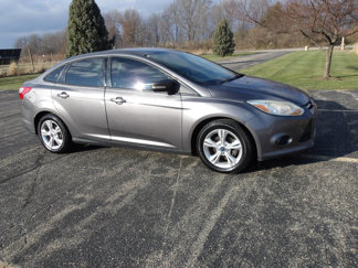 Used 2014 Ford Focus SE image 1