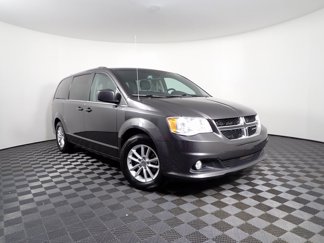 Used 2020 Dodge Grand Caravan SXT image 1