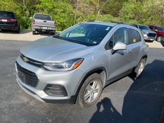 Used 2022 Chevrolet Trax LT w/ LT Convenience Package image 1