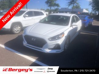 Used 2019 Hyundai Sonata SE image 1