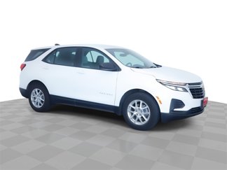 Certified 2022 Chevrolet Equinox LS image 1