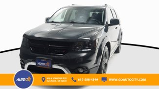 Used 2018 Dodge Journey Crossroad w/ Nav & Sun Group image 1
