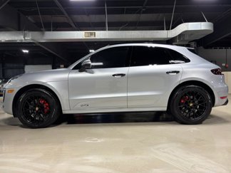 Used 2018 Porsche Macan GTS image 1