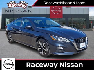 Used 2021 Nissan Altima 2.5 SV w/ SV Premium Package image 1