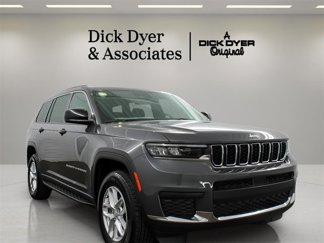 Used 2025 Jeep Grand Cherokee L Laredo w/ Luxury Tech Group I image 1