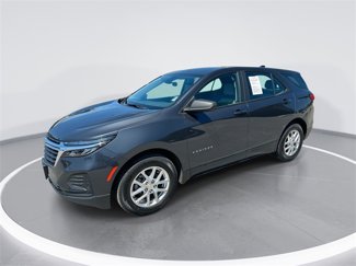 Used 2022 Chevrolet Equinox LS image 1