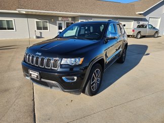 Used 2020 Jeep Grand Cherokee Limited image 1