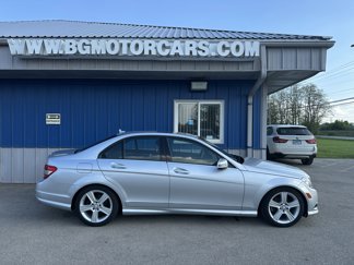 Used 2010 Mercedes-Benz C 300 4MATIC Sedan image 1