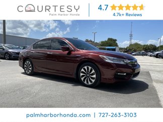 Used 2017 Honda Accord Touring image 1