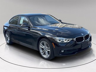 Used 2018 BMW 320i Sedan image 1