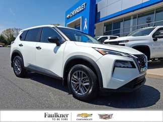 Used 2021 Nissan Rogue S image 1
