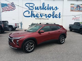 New 2025 Chevrolet Trax LT w/ Driver Confidence Package image 1