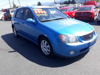 Used 2005 Kia Spectra5 image 1
