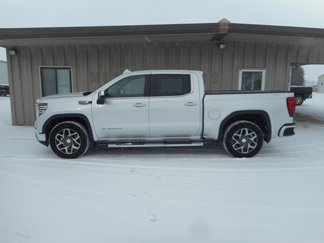 Used 2022 GMC Sierra 1500 SLT w/ SLT Premium Package image 1