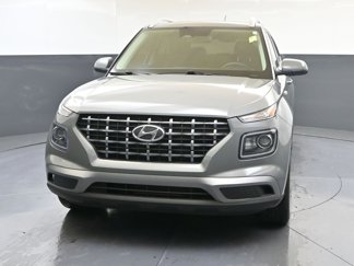 Used 2023 Hyundai Venue SEL image 1