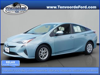 Used 2016 Toyota Prius Two image 1