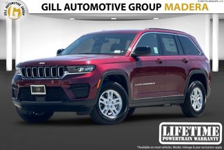 New 2025 Jeep Grand Cherokee Laredo image 1