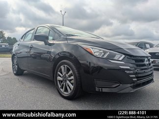 Used 2023 Nissan Versa SV image 1