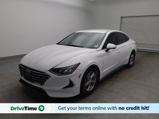 Used 2023 Hyundai Sonata SE image 1