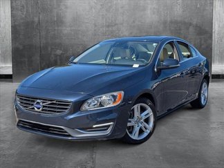 Used 2015 Volvo S60 T5 Premier image 1