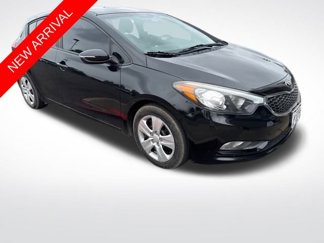 Used 2016 Kia Forte LX image 1