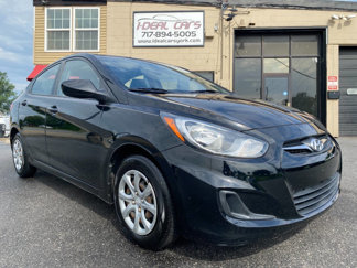 Used 2012 Hyundai Accent GLS image 1