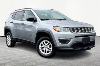 Used 2018 Jeep Compass Sport image 1
