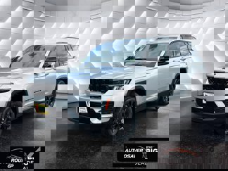 New 2025 Jeep Grand Cherokee Altitude image 1