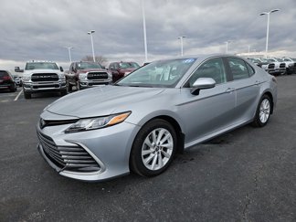 Used 2021 Toyota Camry LE image 1