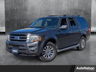 Used 2017 Ford Expedition XLT image 1