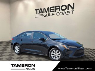 Used 2022 Toyota Corolla LE image 1