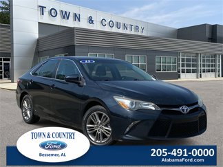 Used 2015 Toyota Camry image 1
