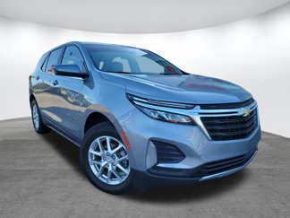 Used 2023 Chevrolet Equinox LT w/ Driver Convenience Package image 1