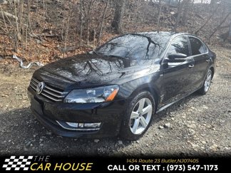 Used 2015 Volkswagen Passat 1.8T S image 1