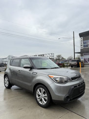 Used 2015 Kia Soul + image 1