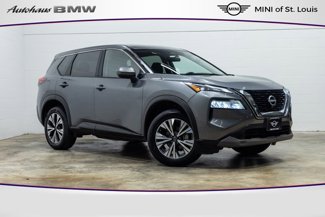 Used 2023 Nissan Rogue SV image 1